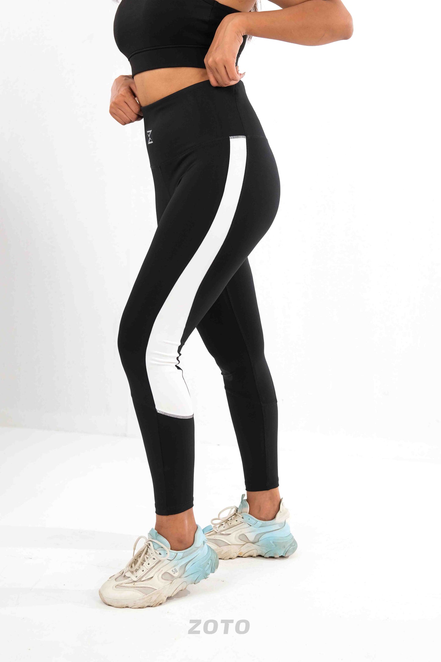 Black Leggings with white strip combo