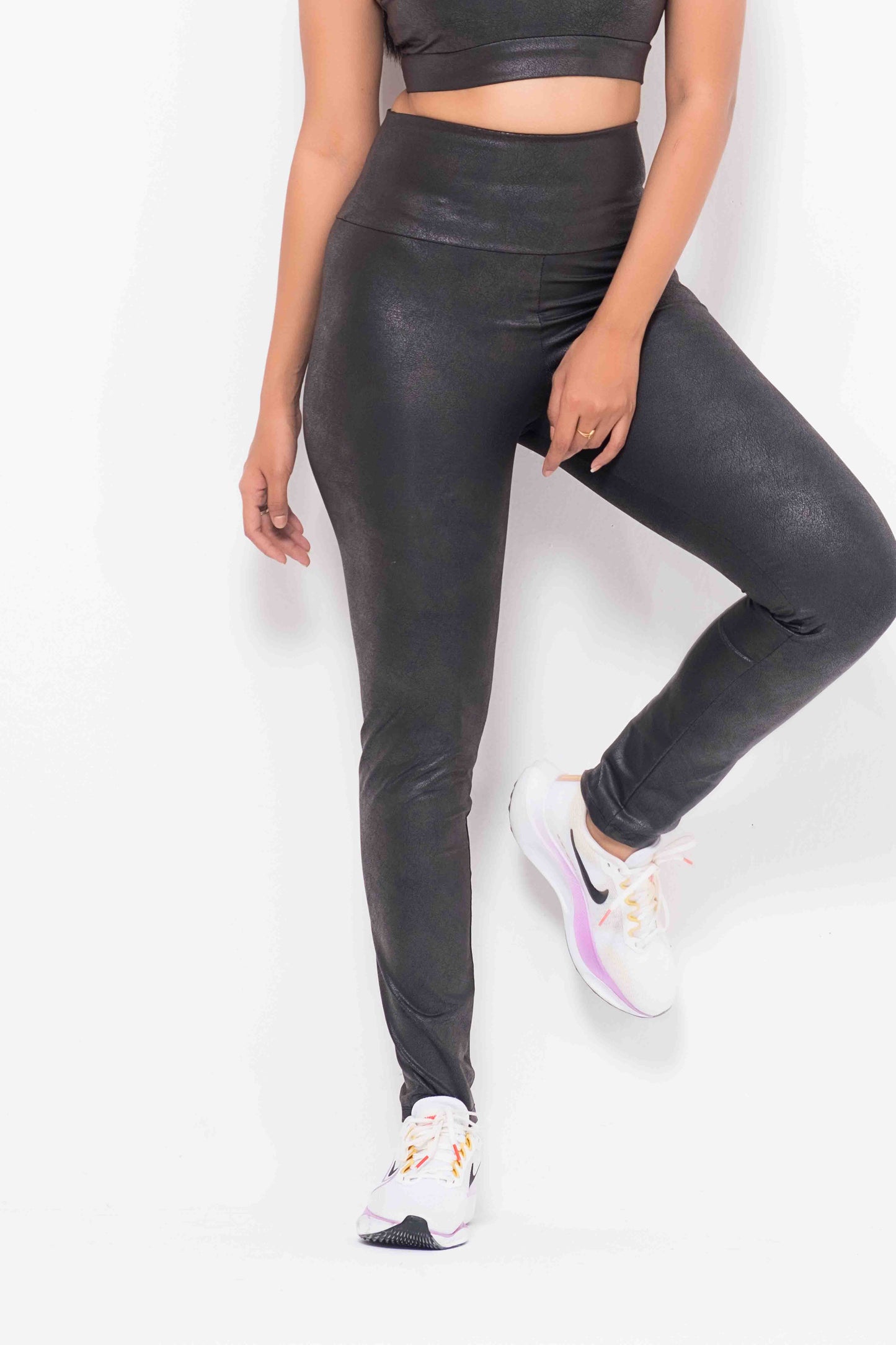 Limitless Workout Leggings – High-Waisted, Stretchable & Stylish