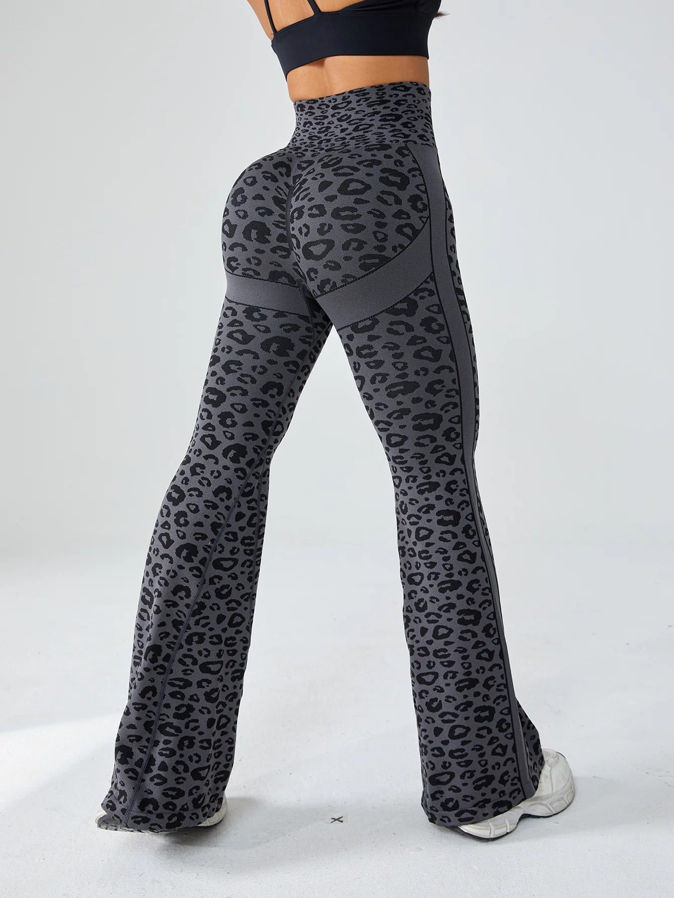 Retro Leopard Seamless High-Waist Flare Yoga Pants CL01